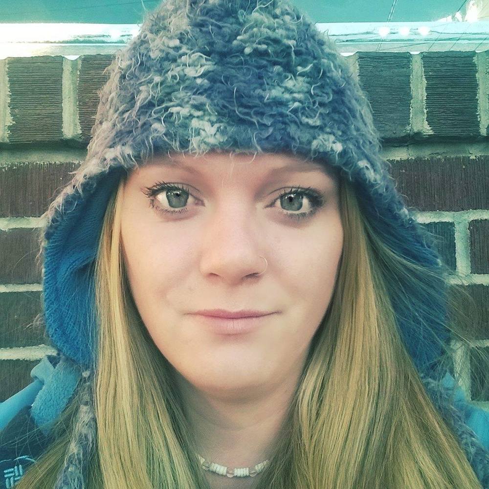 Meet your Posher, Abigail